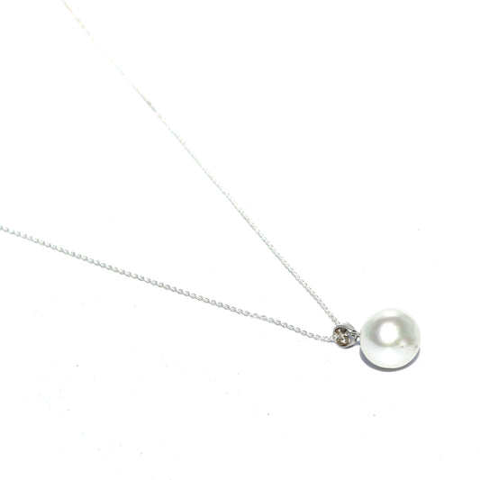 Stylish and Elegant Sterling Silver Chain with White Round Pearl